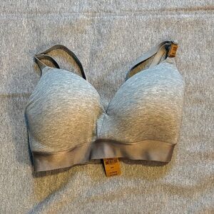 PINK Victoria's Secret Light Gray Bra